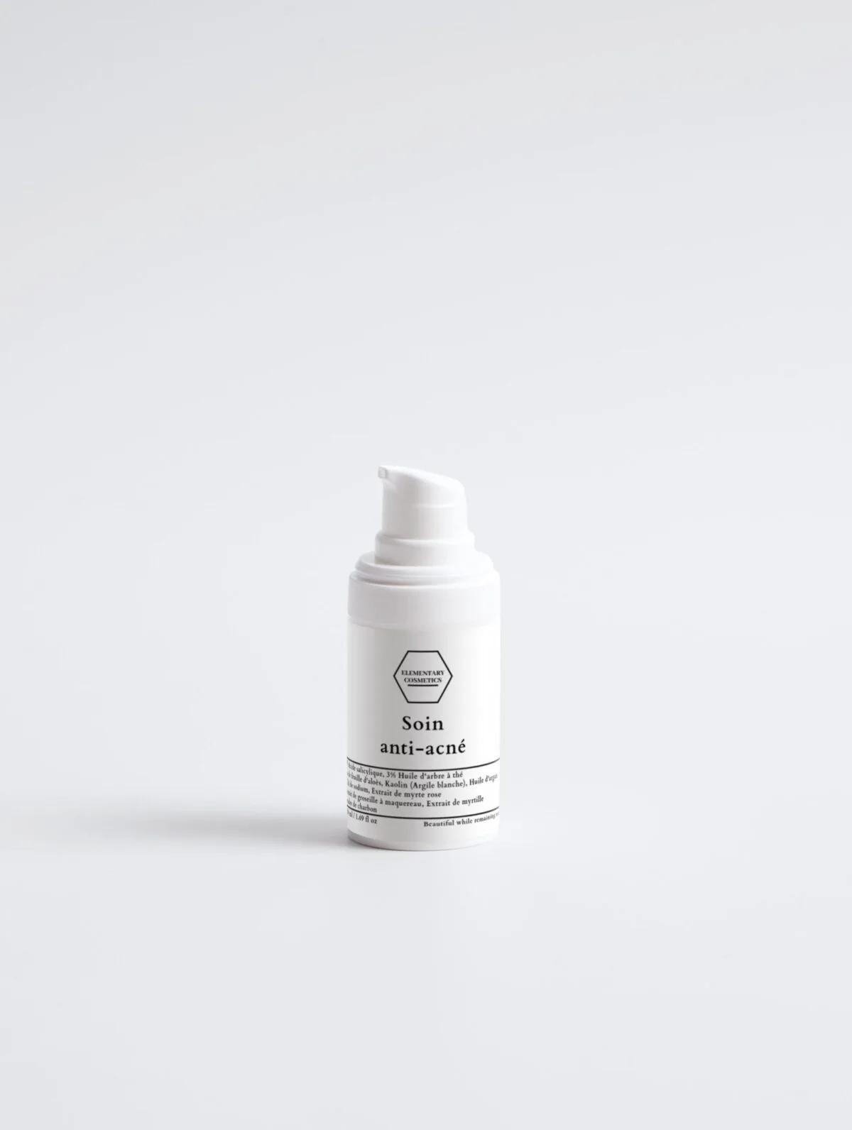 97CXaD0nHnNtaIL0rTKoXZ1t06Ml-ZZe-scaled-1.jpg Soin anti-acné 15ml