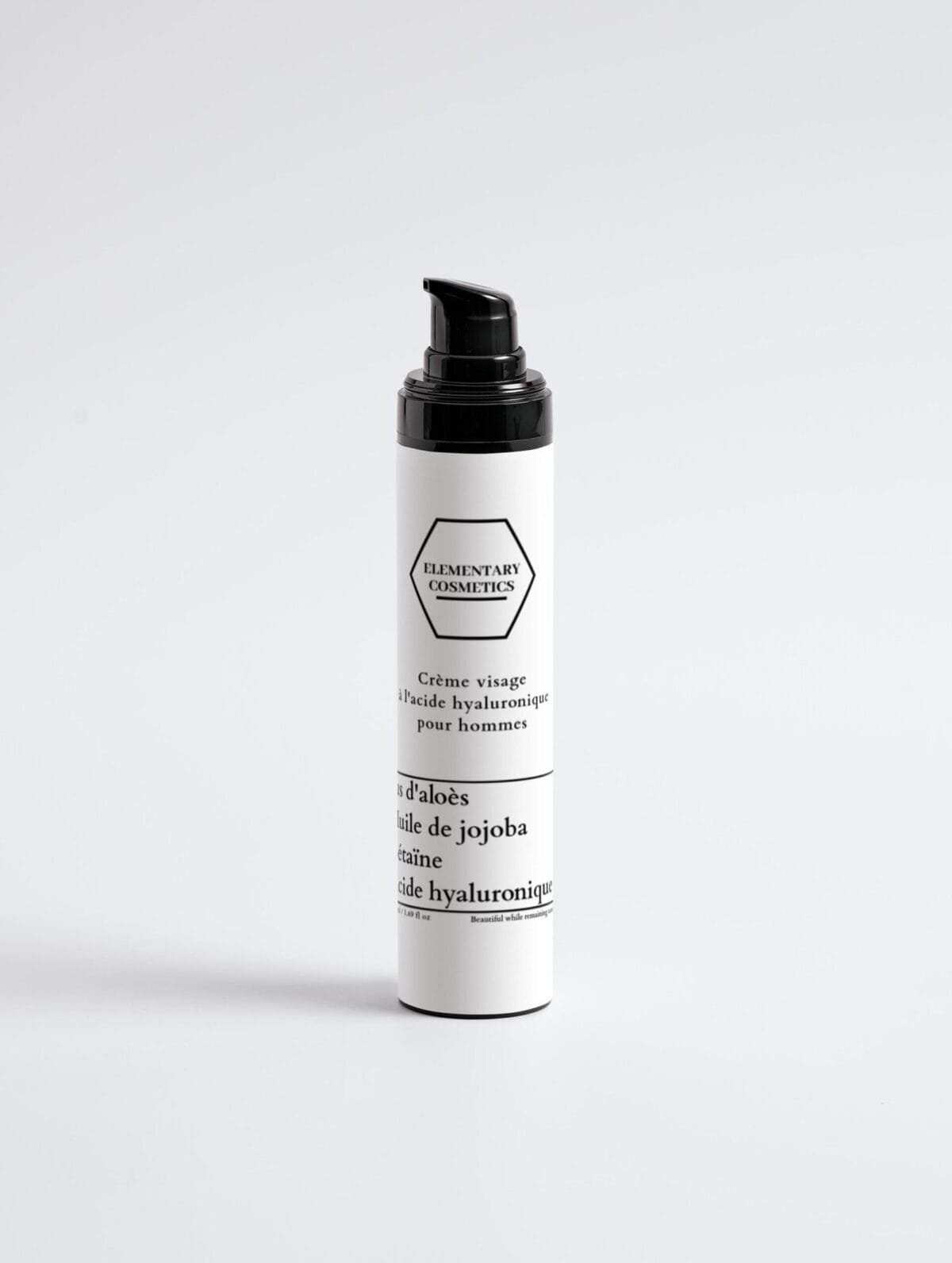 bqpLRCp6Th7KpdTDqpYEpg2SglsQZPOO-scaled-1.jpg Crème visage à l'acide hyaluronique pour hommes 50ml