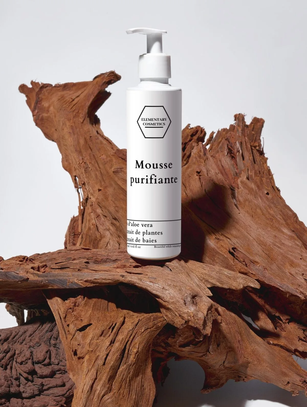 wOWOejHC-sdx3rU0OYh8c6arA0Qw1IXi-scaled-1.jpg Mousse purifiante 190ml